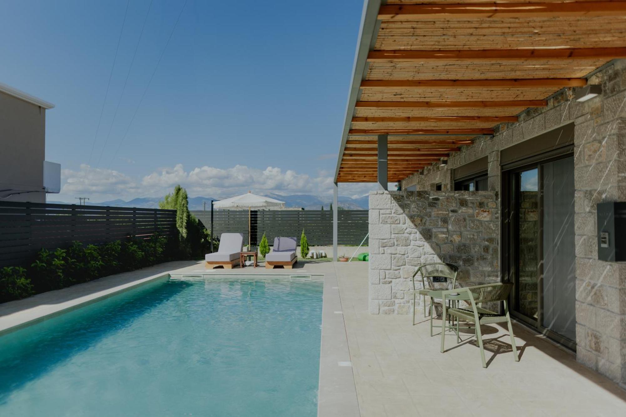 Niama Luxury Apartments Nafplio Exterior photo