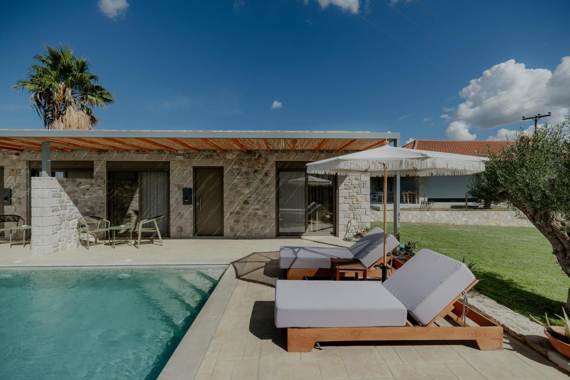 Niama Luxury Apartments Nafplio Exterior photo