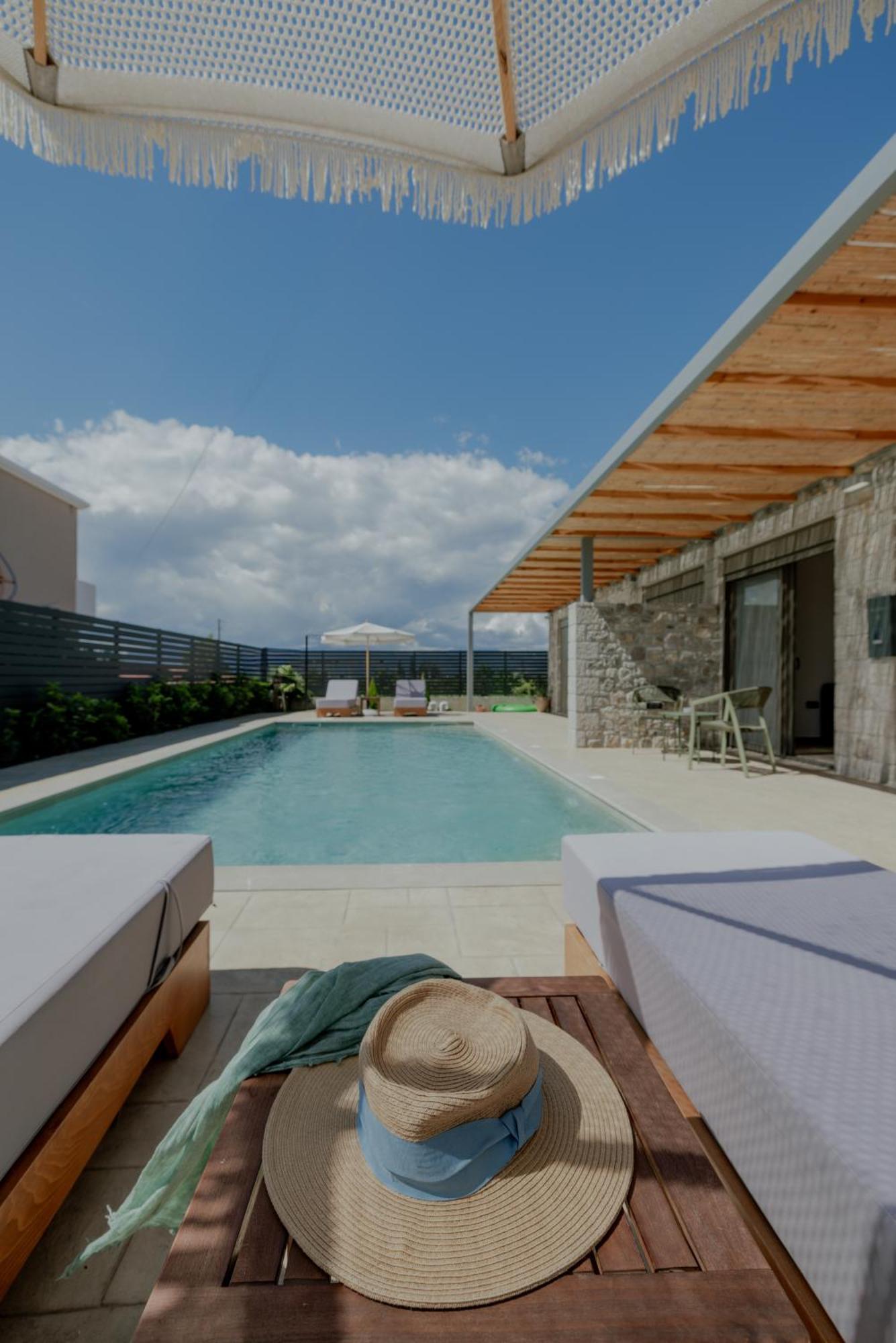 Niama Luxury Apartments Nafplio Exterior photo