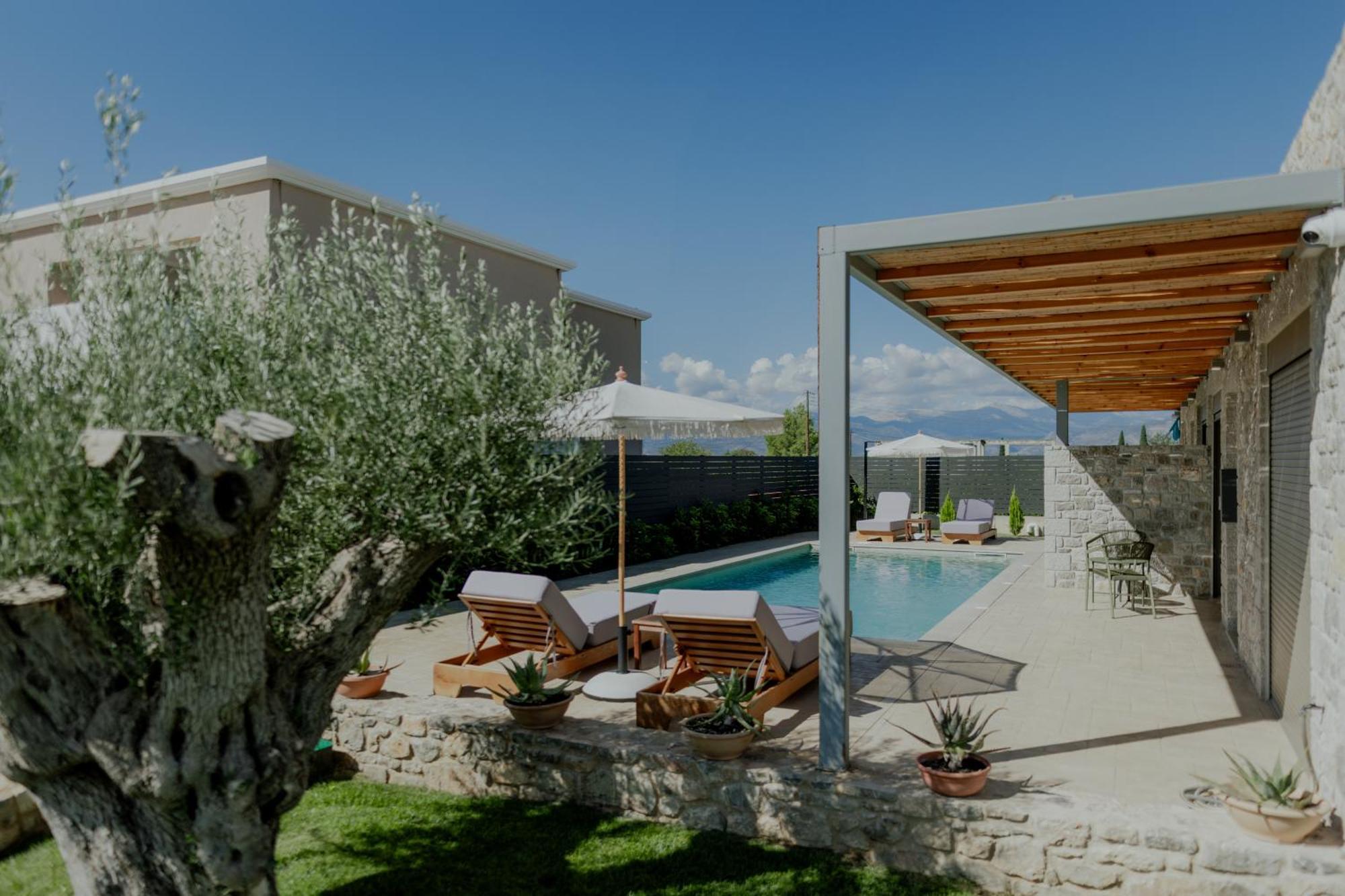 Niama Luxury Apartments Nafplio Exterior photo