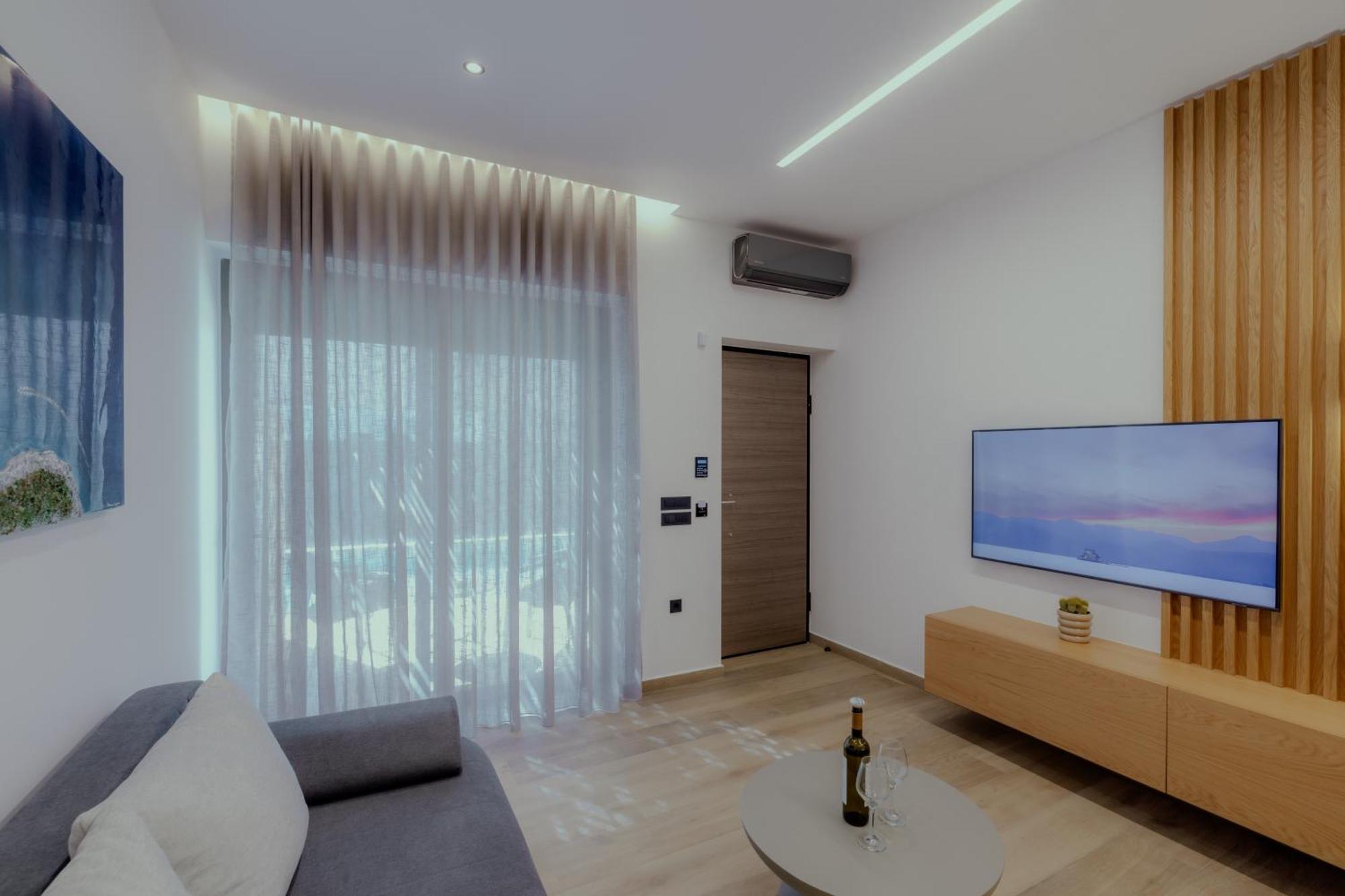 Niama Luxury Apartments Nafplio Exterior photo