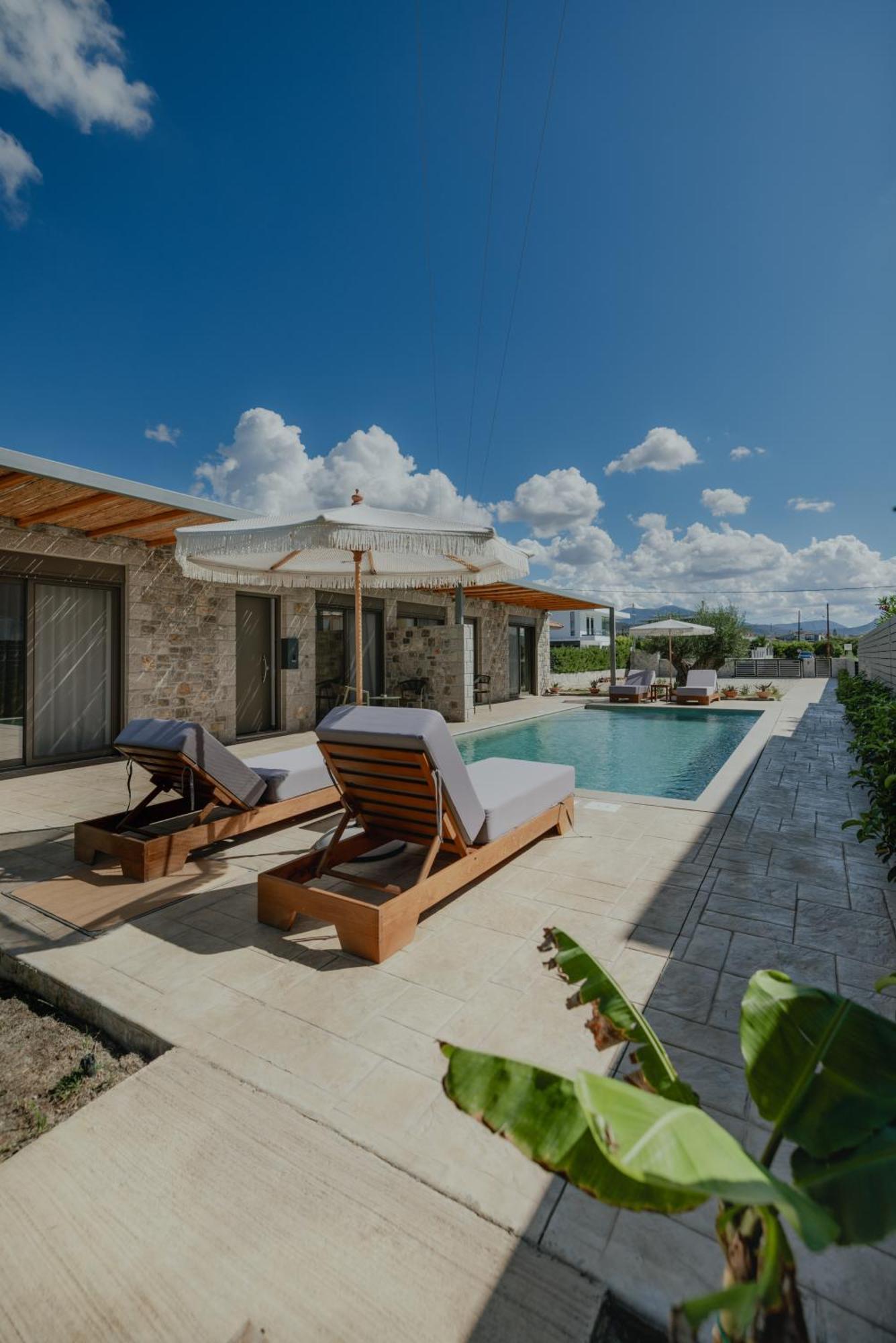 Niama Luxury Apartments Nafplio Exterior photo